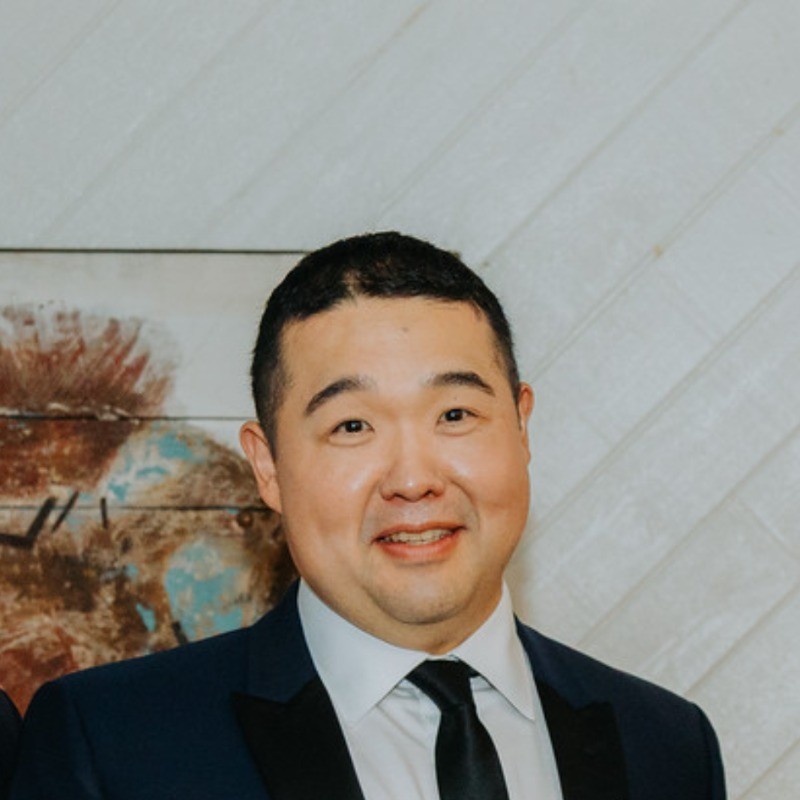 Lou Kim, portrait